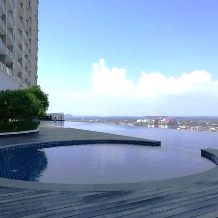 Silverscape Seaview Residence Melaka Eksteriør billede
