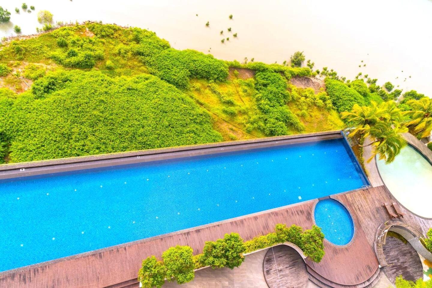 Silverscape Seaview Residence Melaka Eksteriør billede