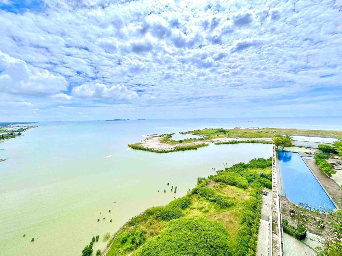 Silverscape Seaview Residence Melaka Eksteriør billede